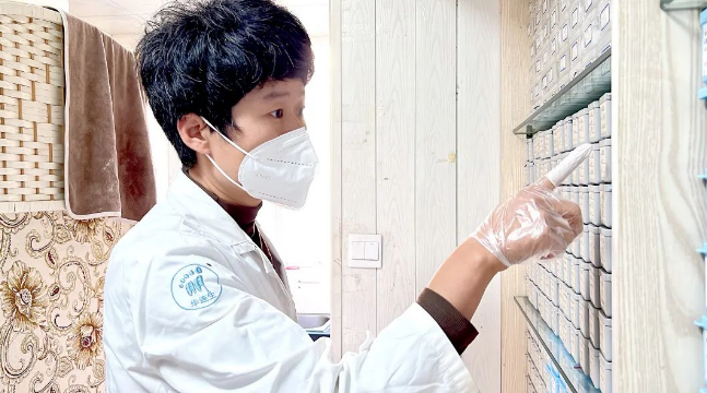 1669950729823660.png 555.png